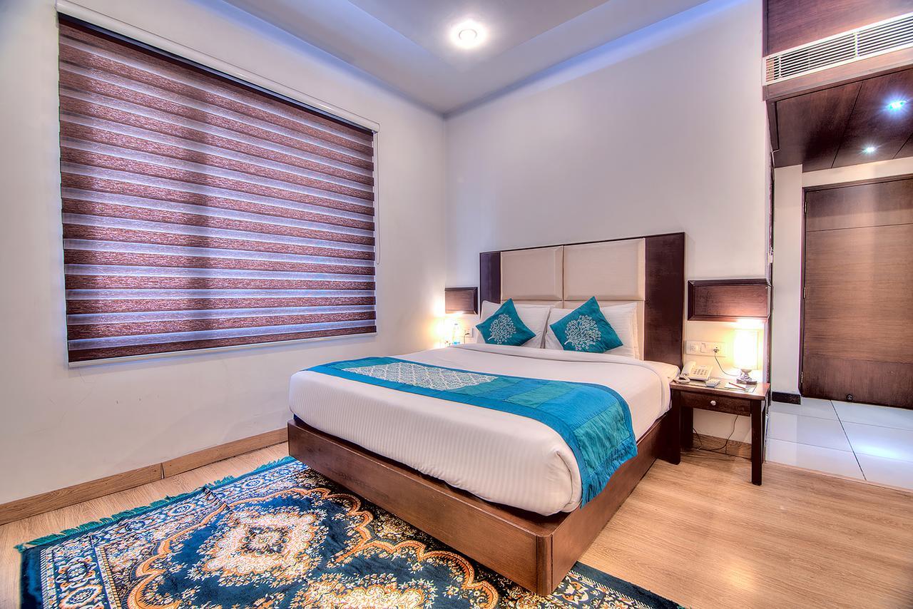 Vivo Hotels Jalandhar Exterior photo